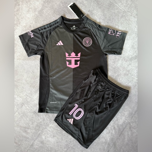 Inter miami Messi 10 Set for Kids - Picture 2 of 5